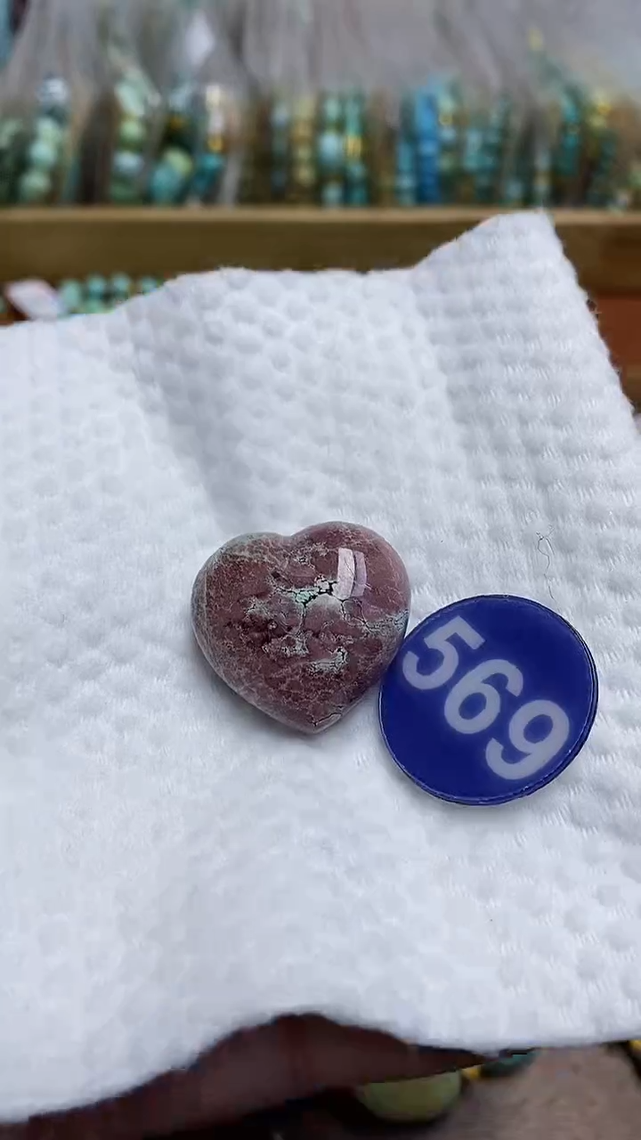 【闪购商品】绿松石雕刻件未镶嵌569