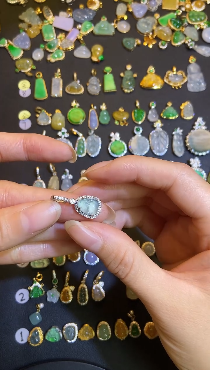 吊坠(不含链)银S925镶嵌翡翠1