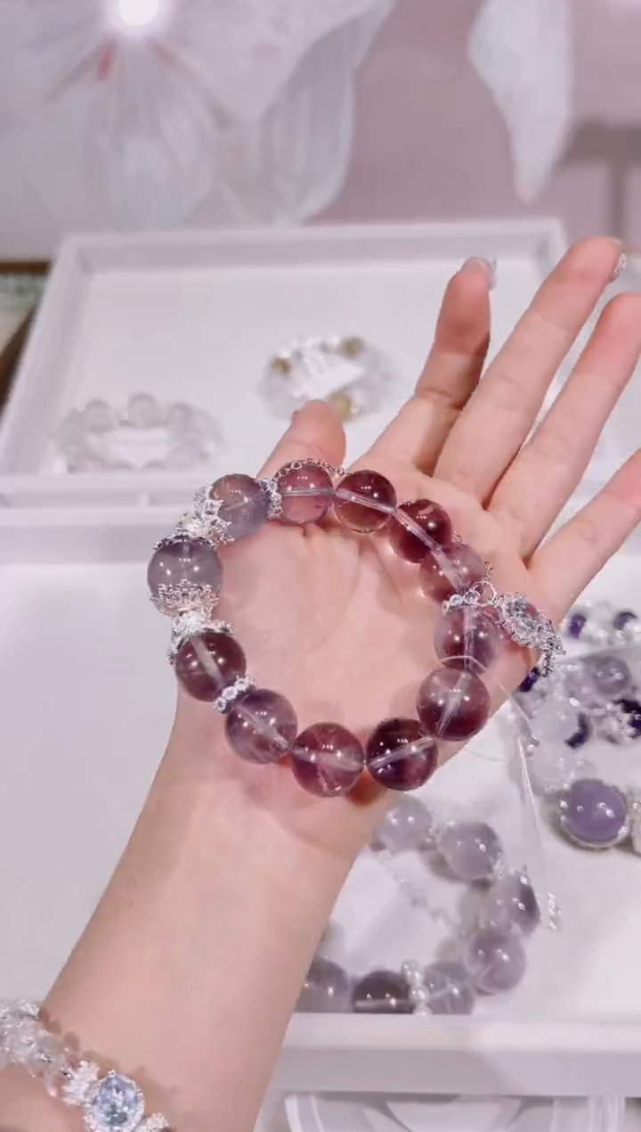 【闪购商品】水晶手链未镶嵌天然水晶默认微瑕 多样性发货发其一