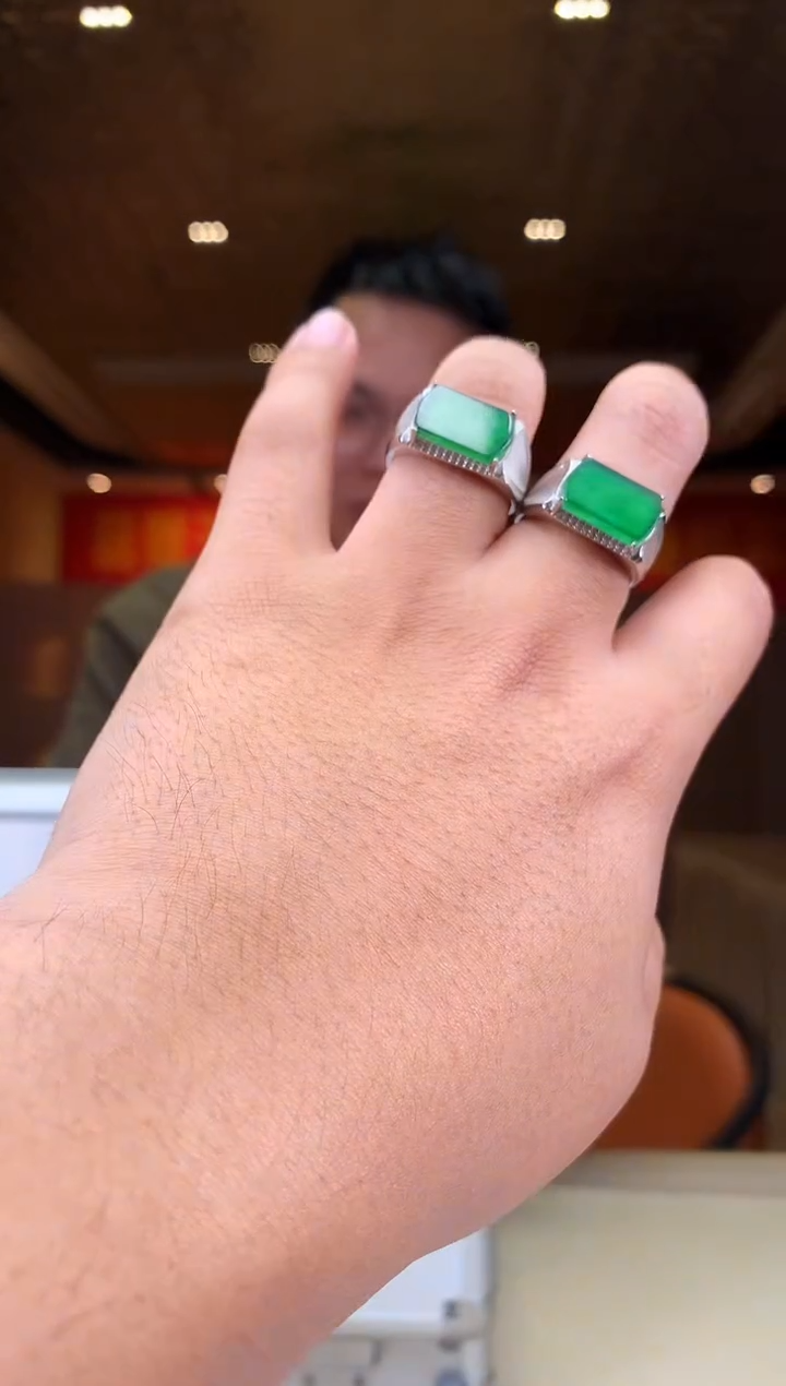 【闪购商品】翡翠戒指未镶嵌多样性发货（只发一件) *d36