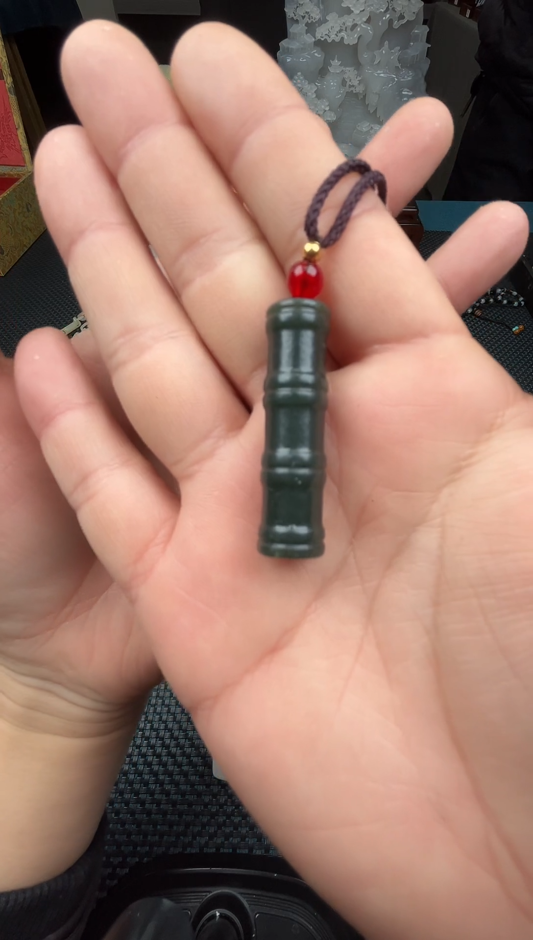 未镶嵌和田玉挂件玺玉珠宝玉器闪购