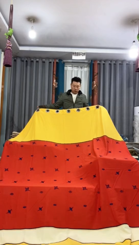 布成品窗帘   2 2  