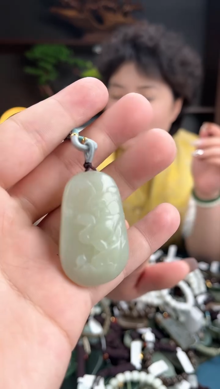 【闪购商品】和田玉颈饰未镶嵌多样性发货，一物一拍