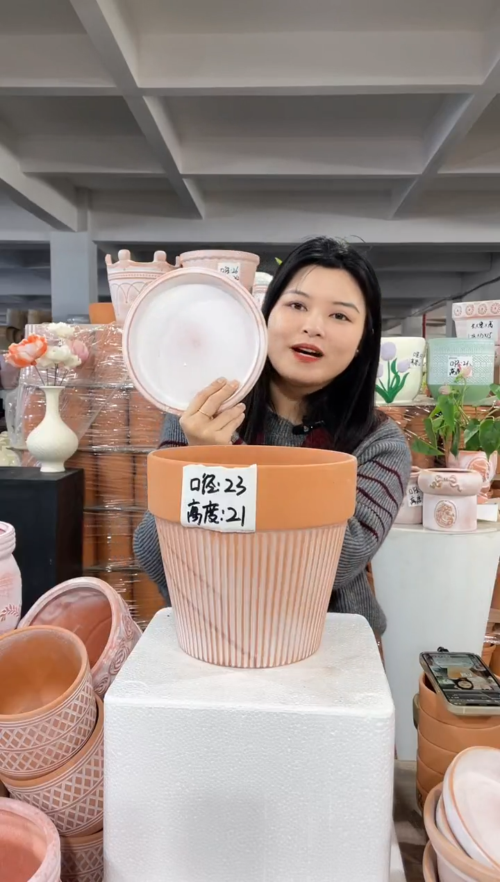 【闪购商品】红陶带托复古竖纹23-21