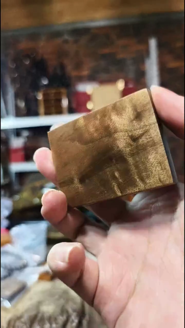 金丝楠无事牌手把件