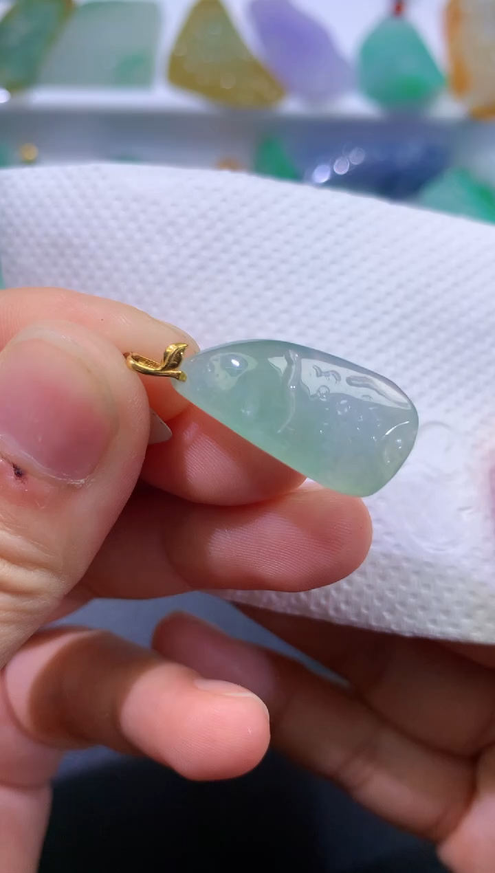 颈饰未镶嵌翡翠623