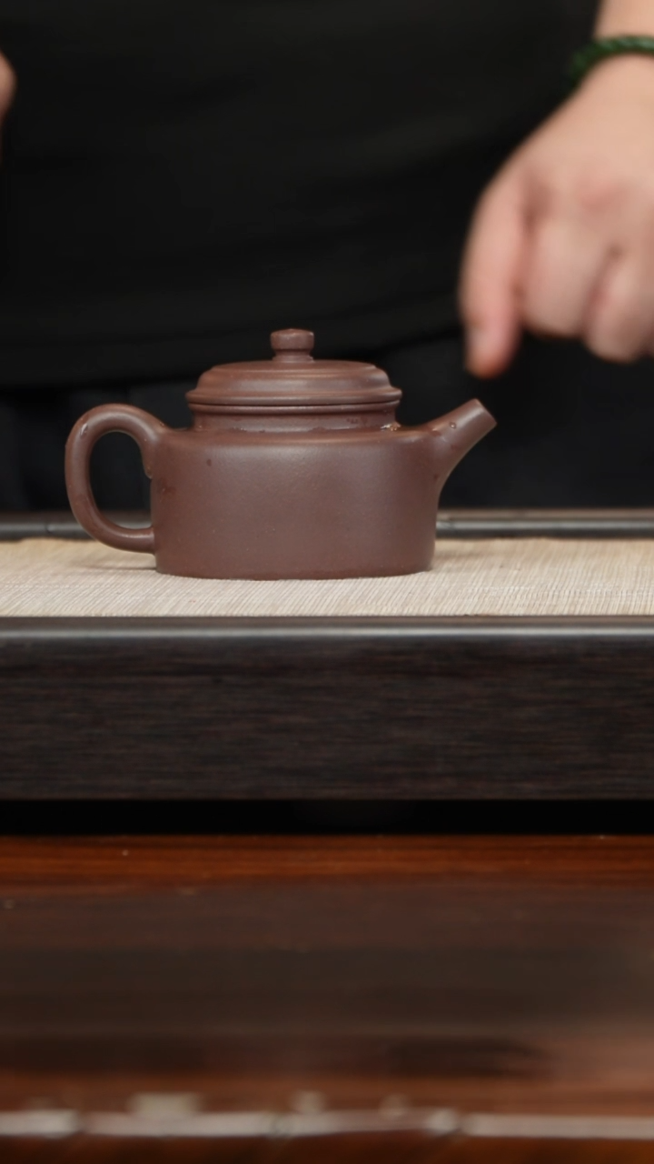 【闪购商品】紫砂茶壶四底德中王荣