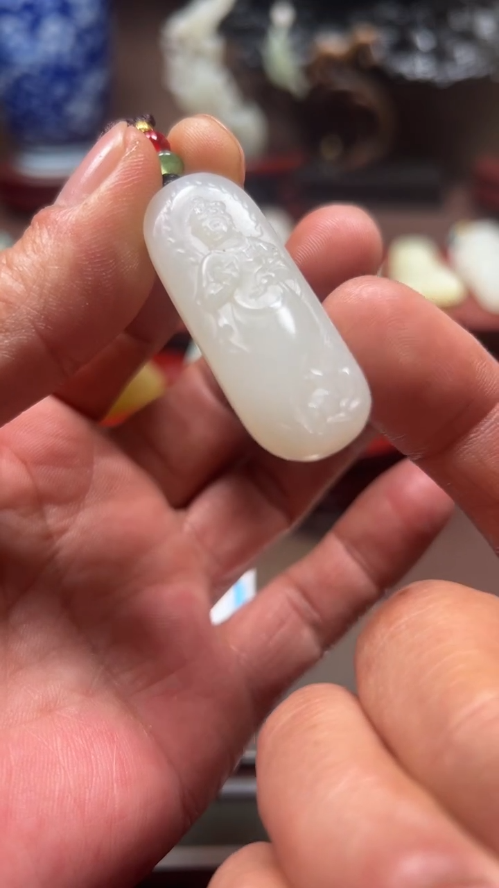 颈饰未镶嵌和田玉9