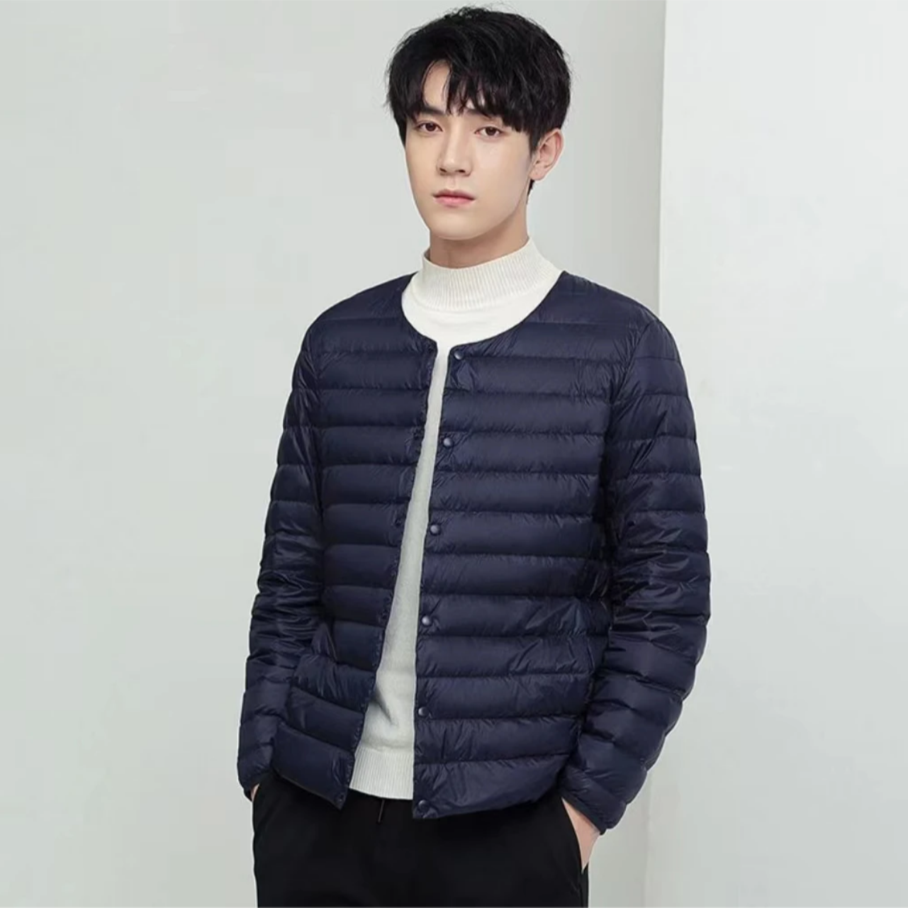 2025年新款轻薄男士鸭绒无领保暖大码圆领内穿薄款V领外套