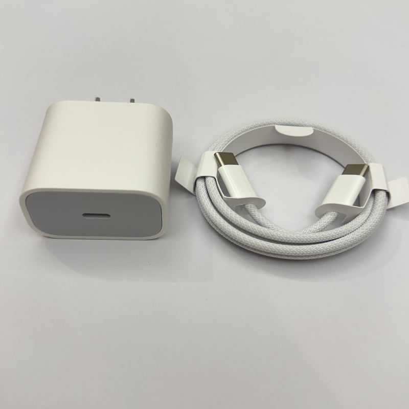 准新品  Apple/苹果 套装20W快充双C编织线15/16ProMax充电器原装