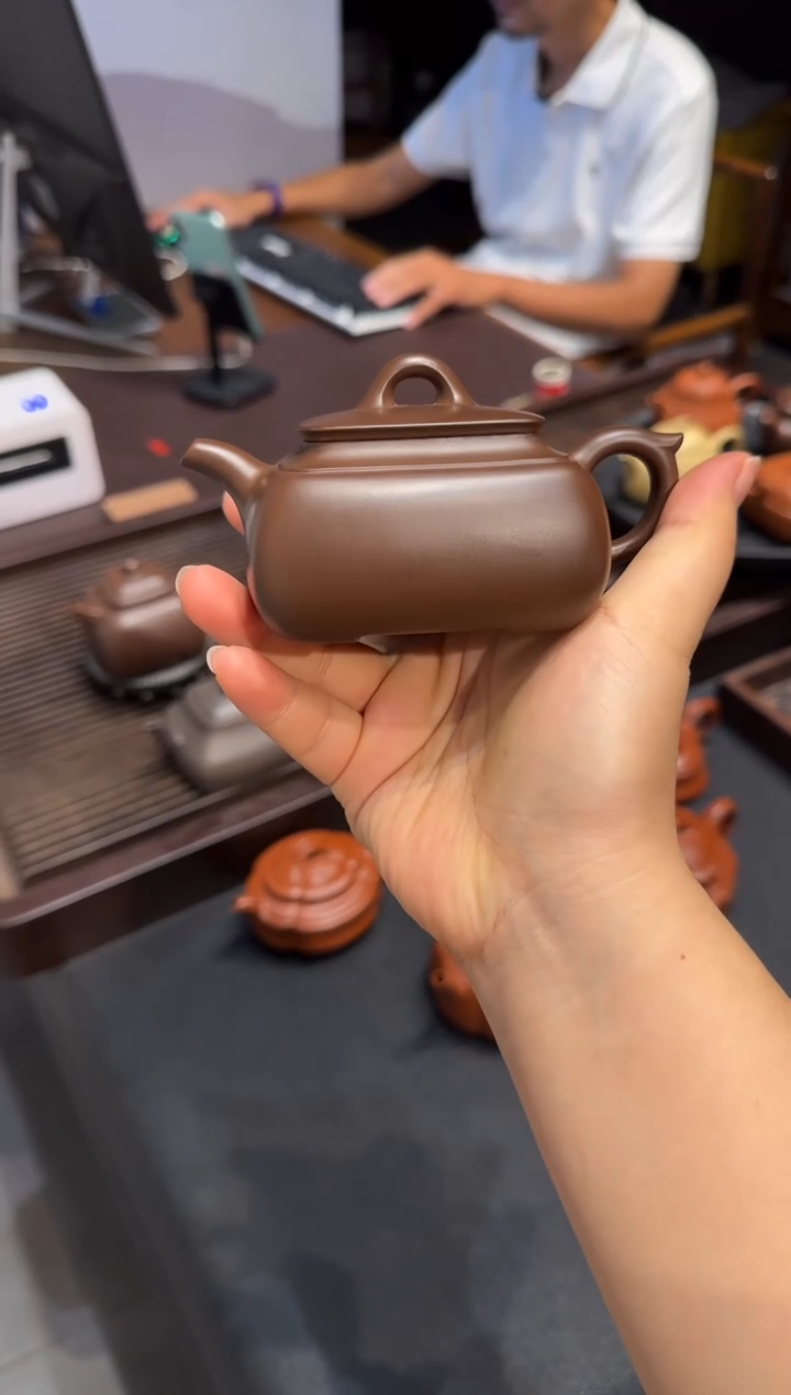 茶壶紫砂霖长四方 紫砂壶