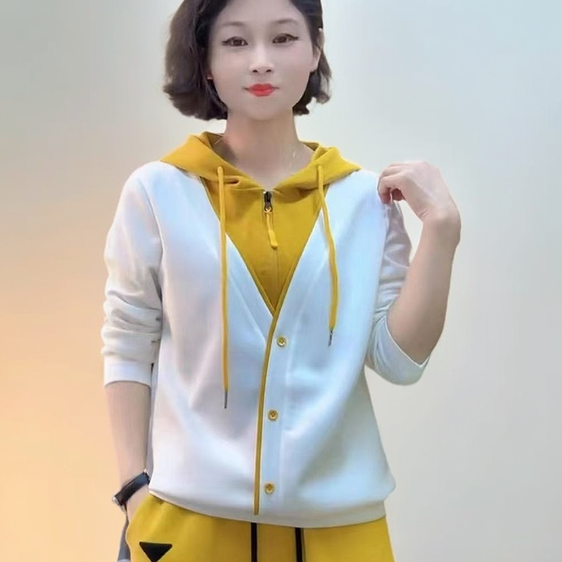 春装连帽卫衣女新款全棉休闲百搭假两件中年妈妈宽松春秋装外套