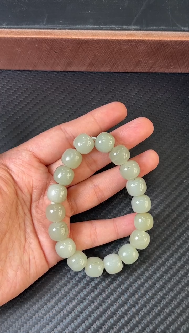 未镶嵌手串和田玉且末微色差近矿卡12