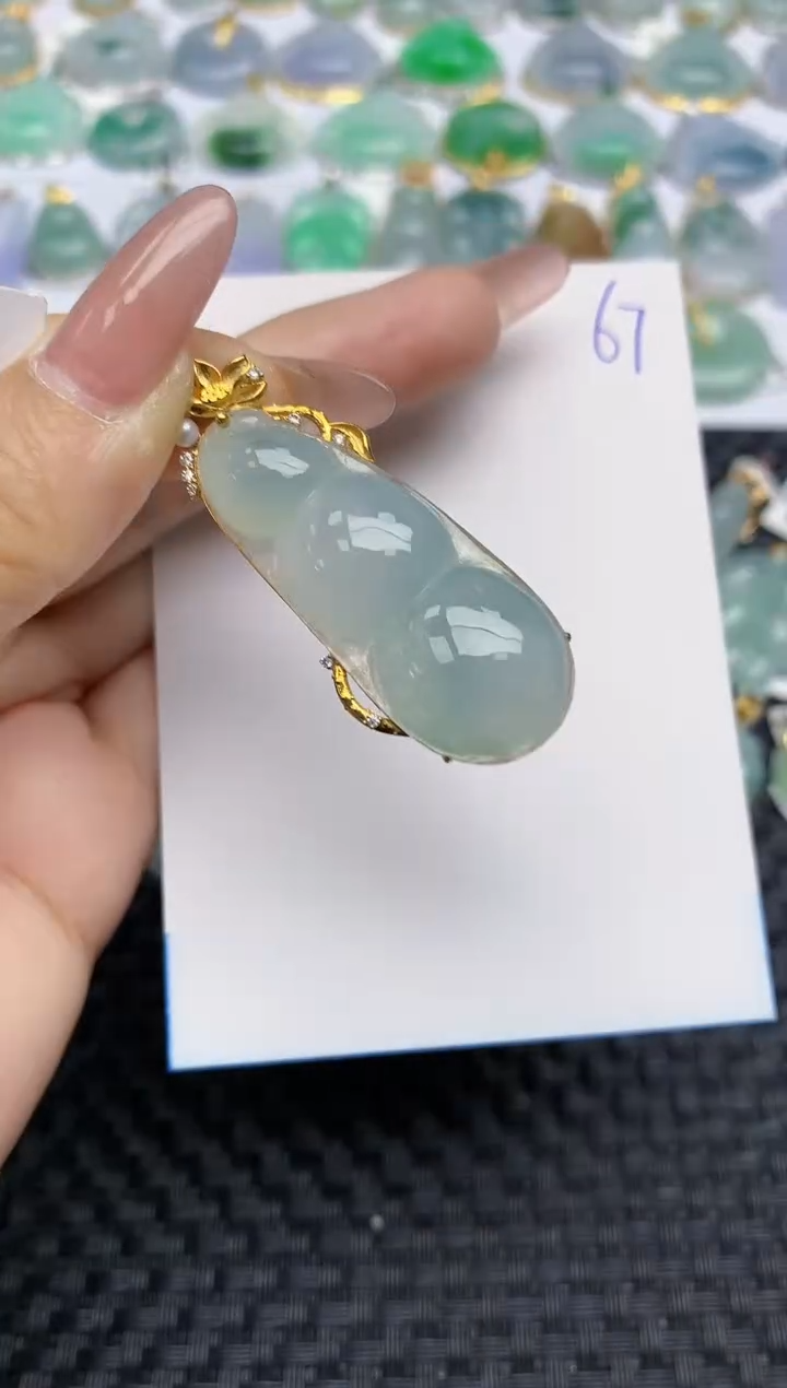 【闪购商品】翡翠颈饰18K金镶嵌天然A货翡翠 67