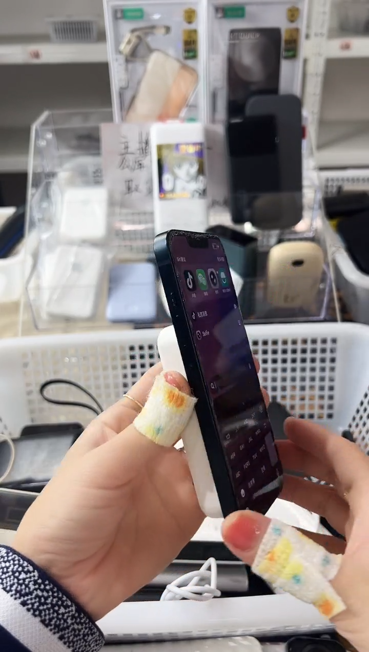 1m烫****棍精品数码数据线 以直播间展示为主