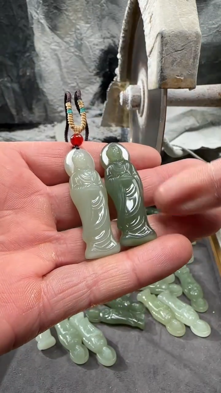 颈饰未镶嵌和田玉吊坠多样性拍一发一件