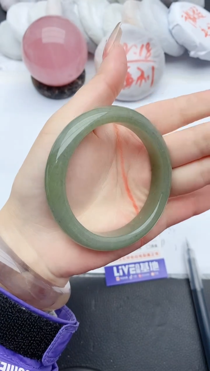 【闪购商品】石英质玉手镯未镶嵌F156+57/58