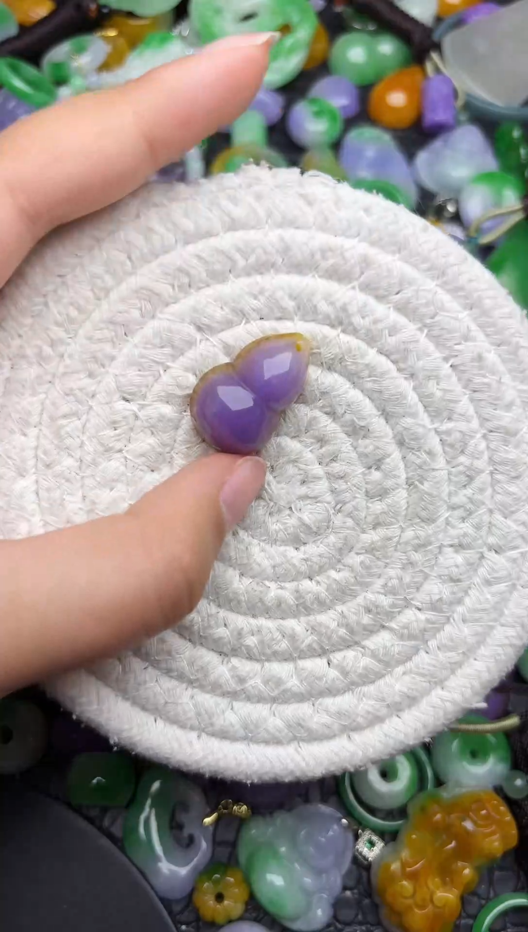 颈饰未镶嵌翡翠缅甸翡翠吊坠