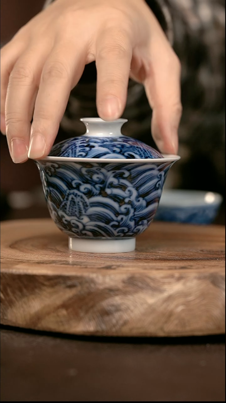 手绘高温现代瓷  气窑  超薄胎 江崖海水元宝120C