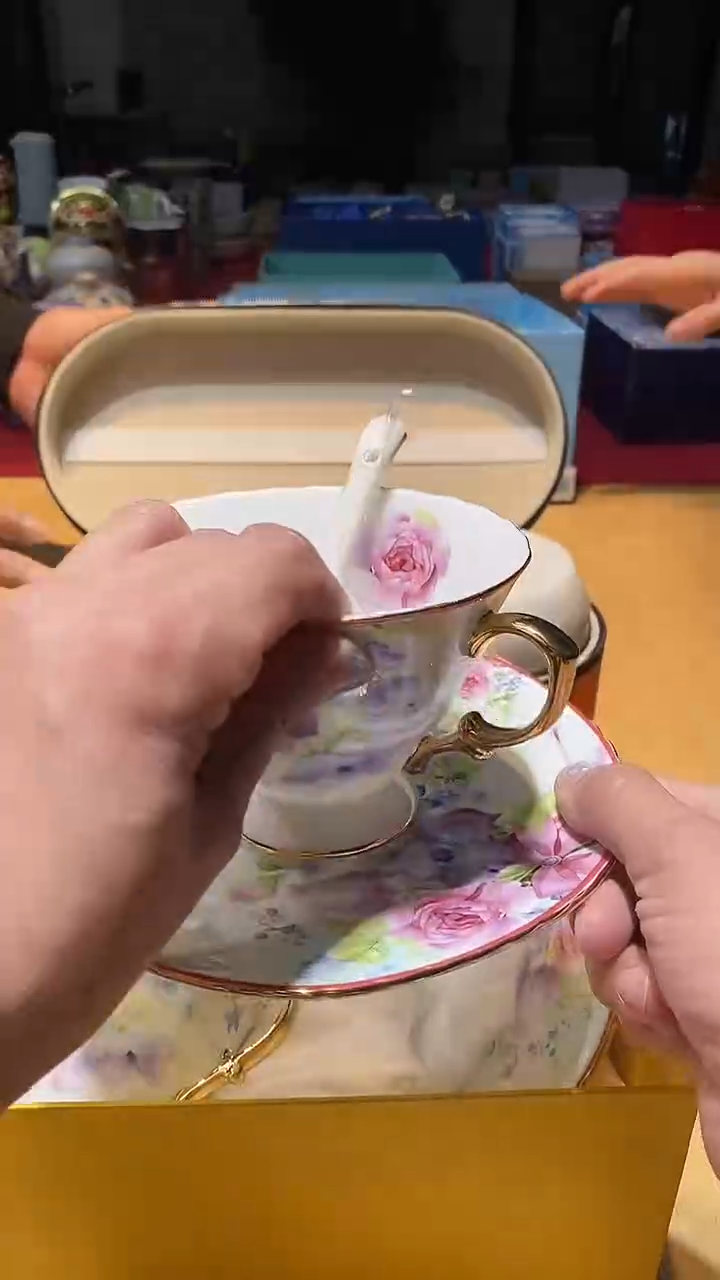 瓷片生活的本意是开心啊@@1