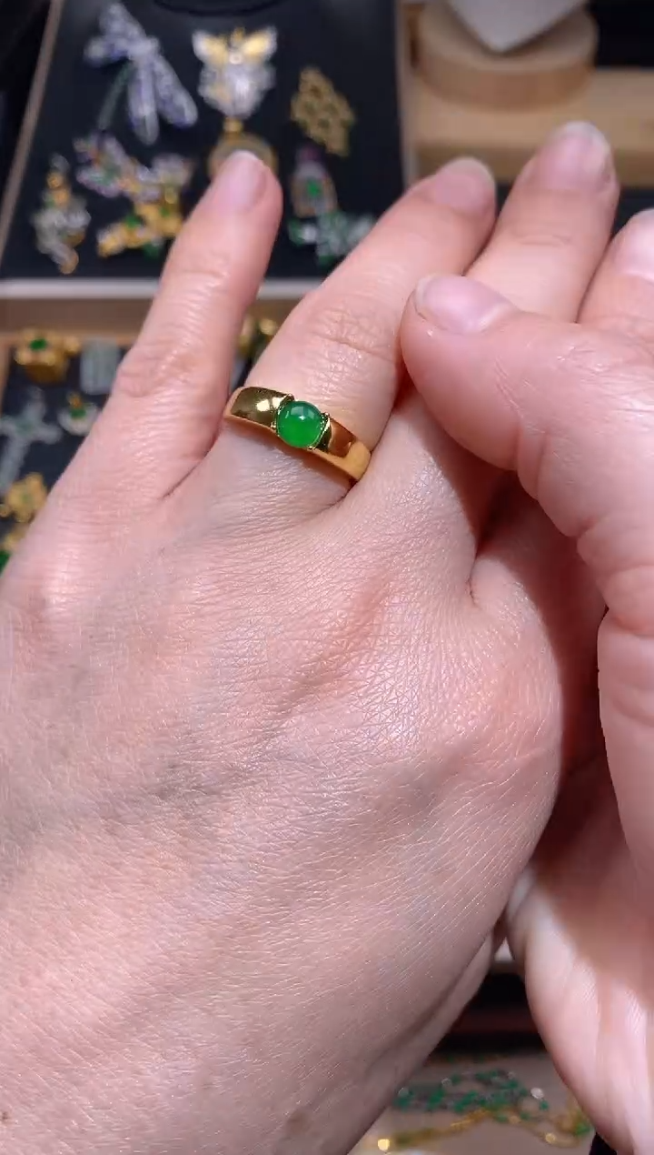 【闪购商品】翡翠吊坠(不含链)银S925镶嵌戒指