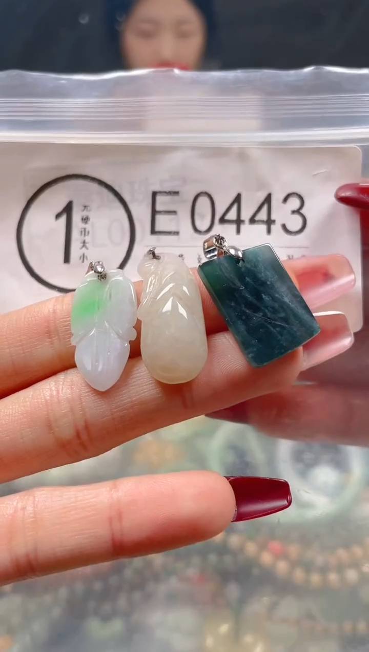 【闪购商品】翡翠颈饰未镶嵌/E/翡翠A货一图一物