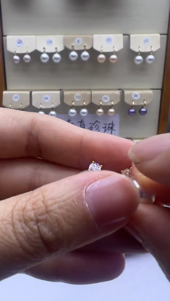 未镶嵌耳饰淡水珍珠耳饰