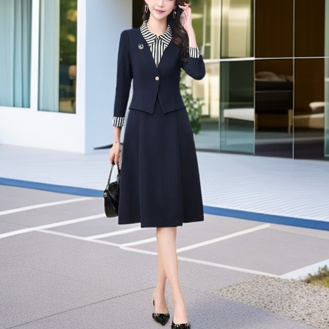 A006#藏【木兮兮专属】2025年春秋季新款气质显瘦百搭条纹领连衣裙