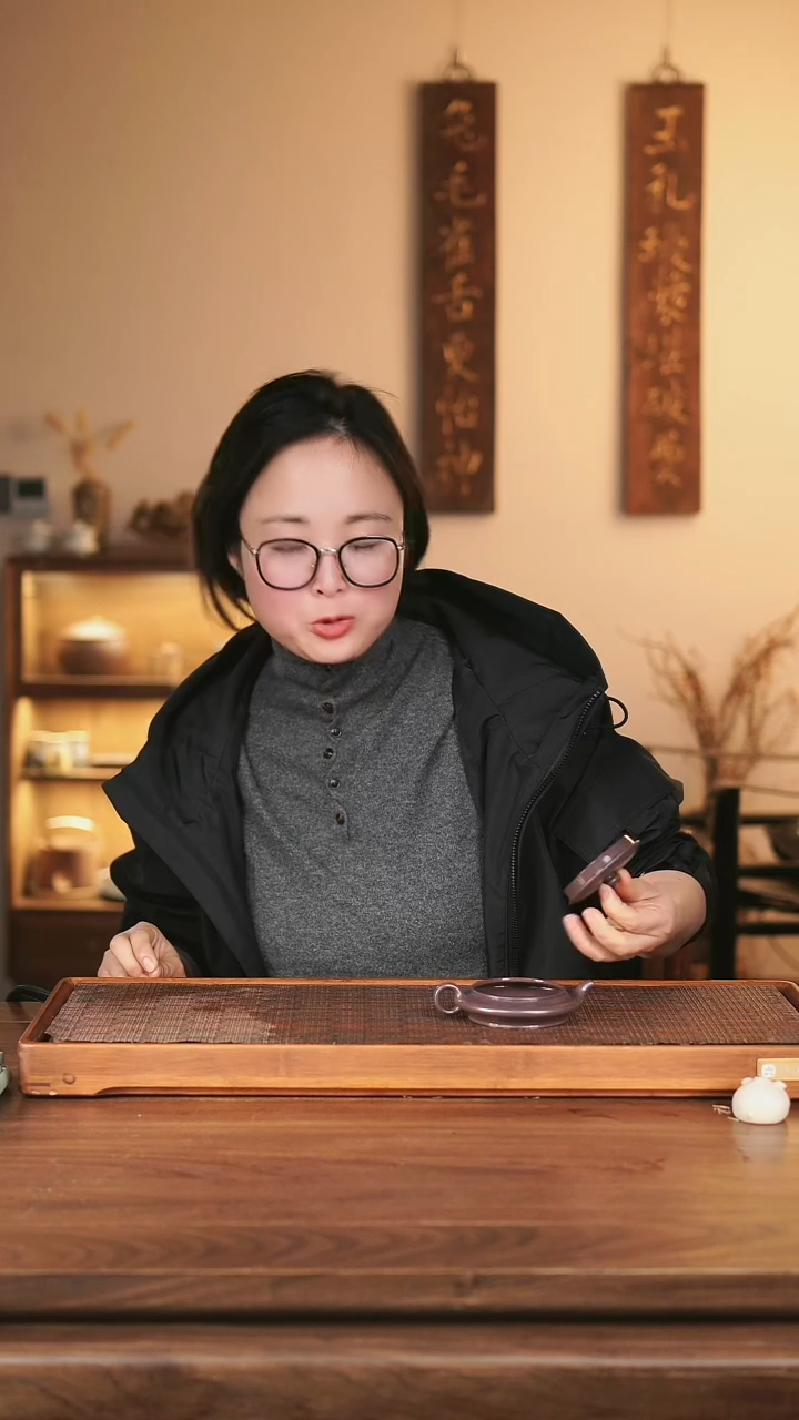 【闪购商品】紫砂茶壶 虚扁壶 天青泥 95cc