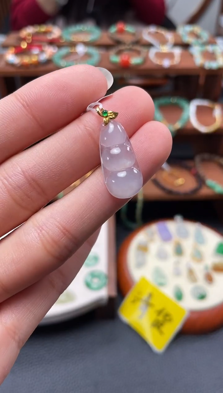 【闪购商品】翡翠吊坠(不含链)18K金镶嵌一个  JK652