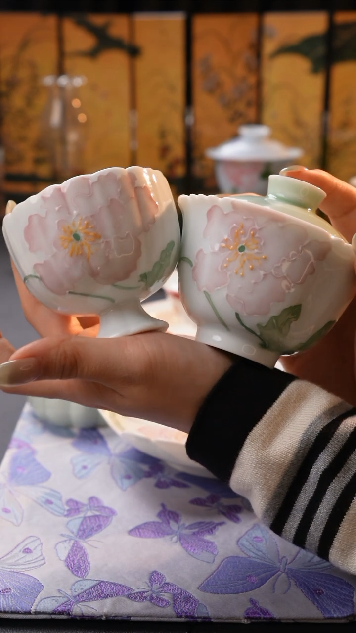 哈哈哈红红火火恍恍惚惚