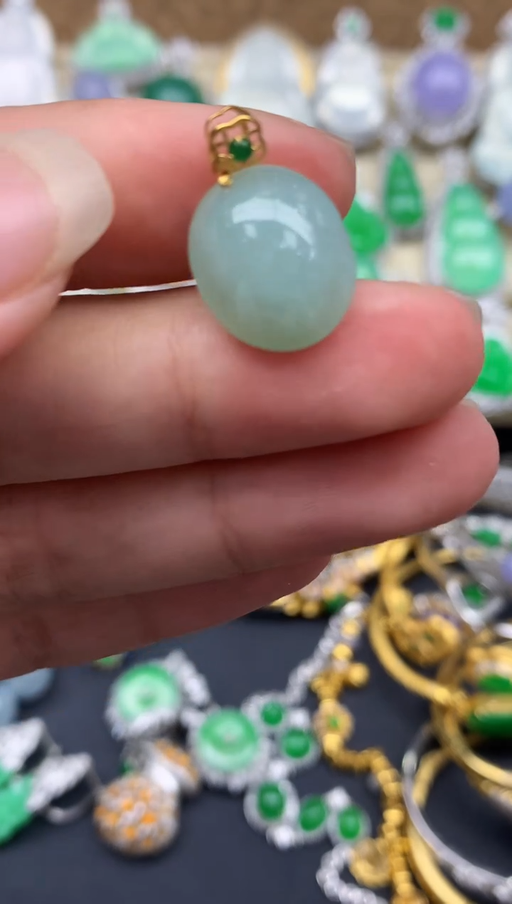 【闪购商品】翡翠颈饰18K金镶嵌401-中国好珍宝