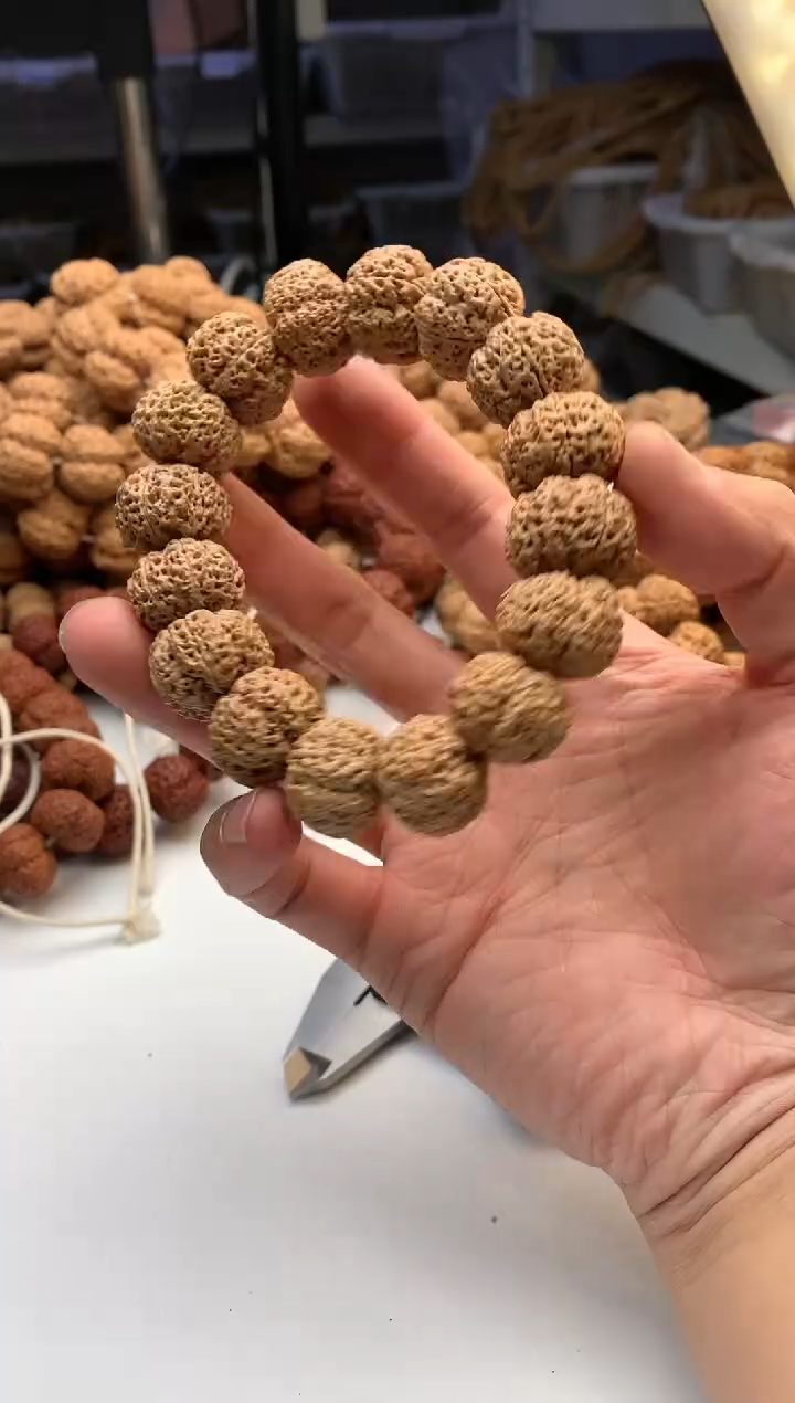 【闪购商品】金刚菩提吊坠0811111111