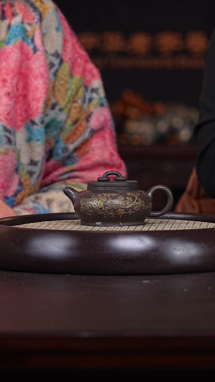 【闪购商品】紫砂茶壶张彩萍22-70 大彬金砂