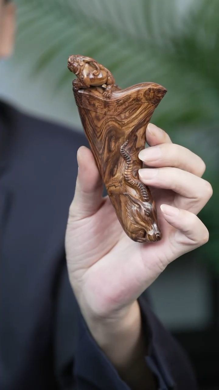 黄花梨/降香黄檀把件黄花梨 
