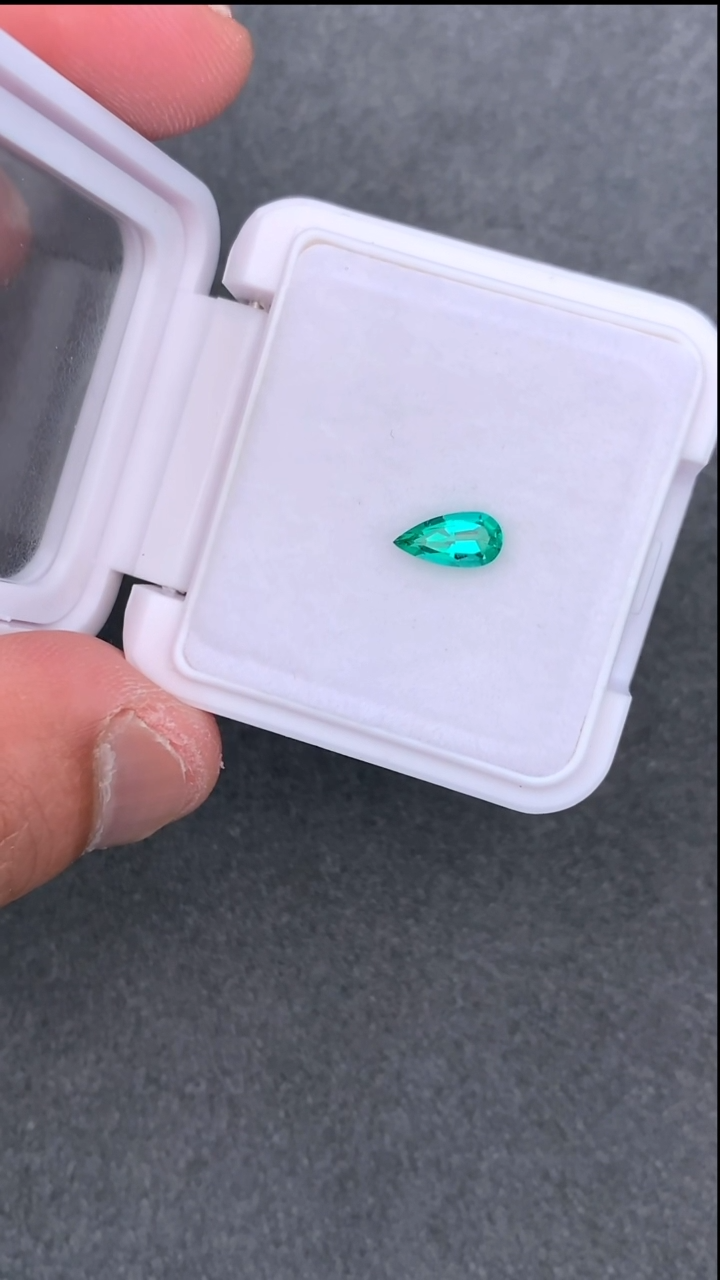 【闪购商品】祖母绿裸石未镶嵌51分