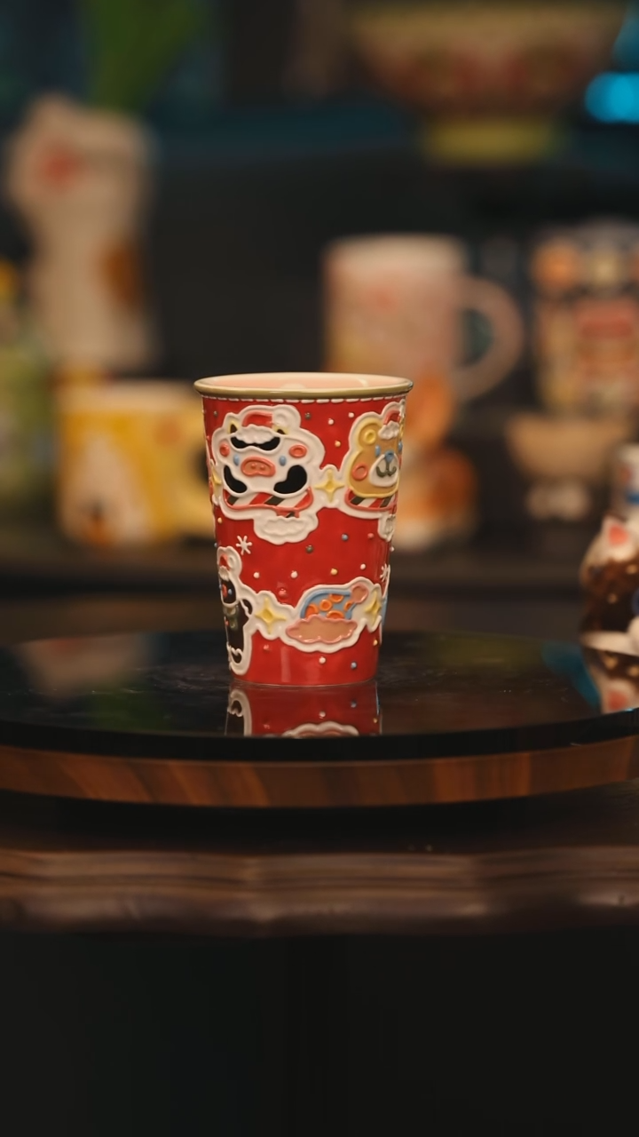 【闪购商品】摆件景德镇釉下彩绘设计师款式陶瓷