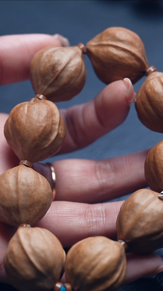 【闪购商品】橄榄核吊坠苏工橄榄核