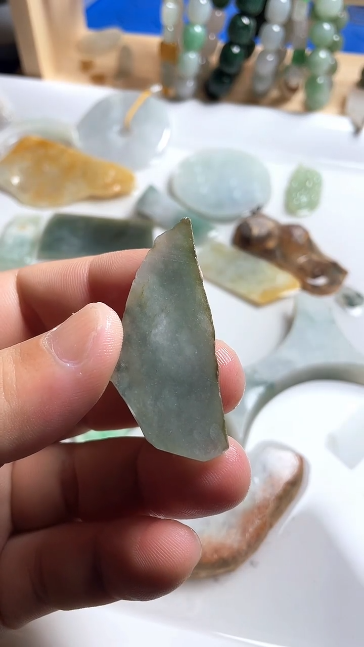 裸石翡翠✨****࿐翡翠小边料