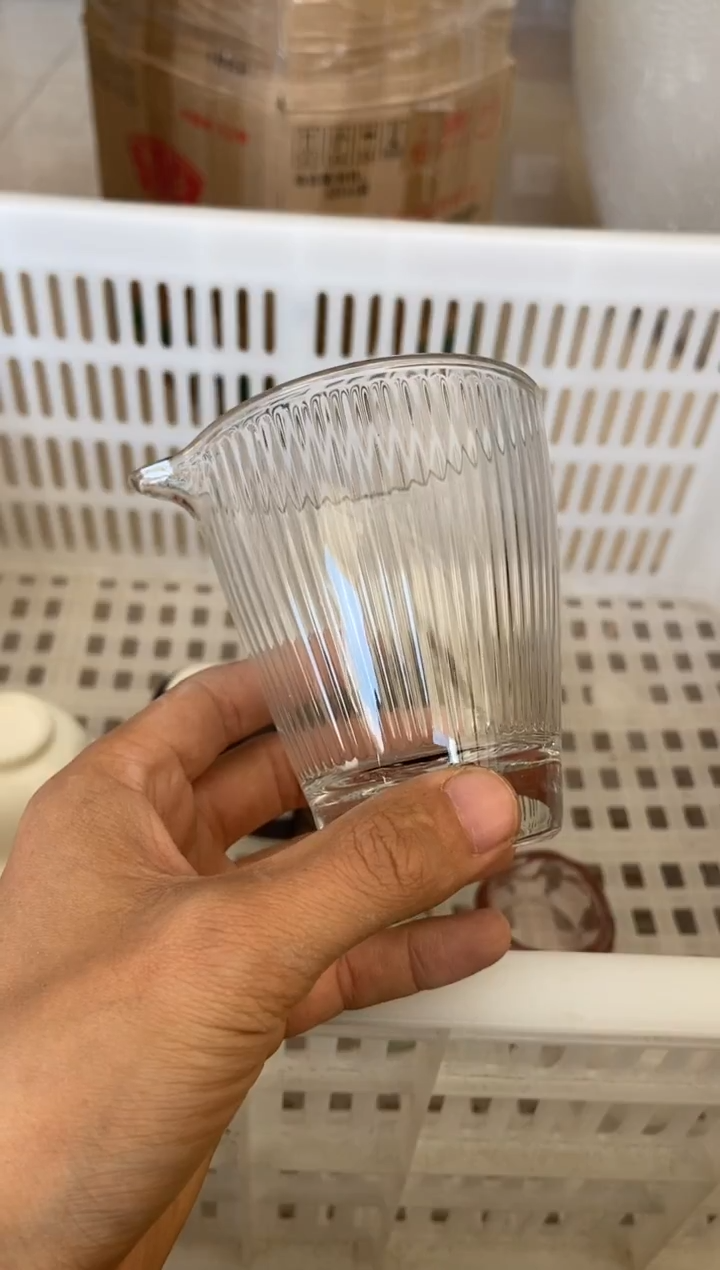 杯子瓷无运费险有瑕疵的摄影的产品有使用过的痕迹有点脏介意勿拍