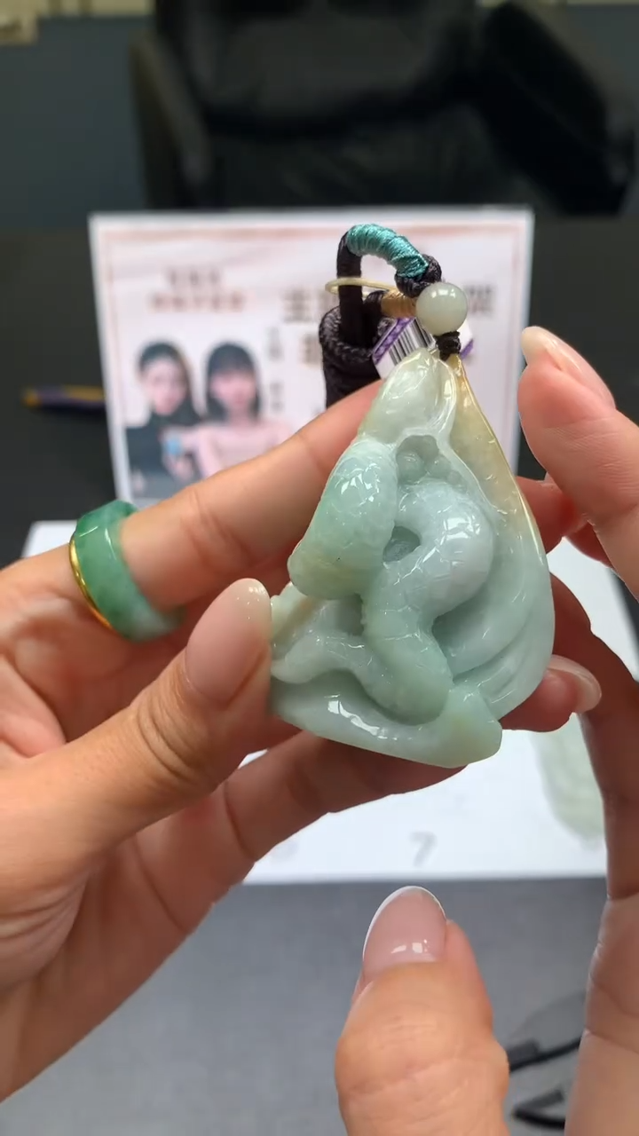 【闪购商品】定制翡翠未镶嵌不退不换CMH1件-A