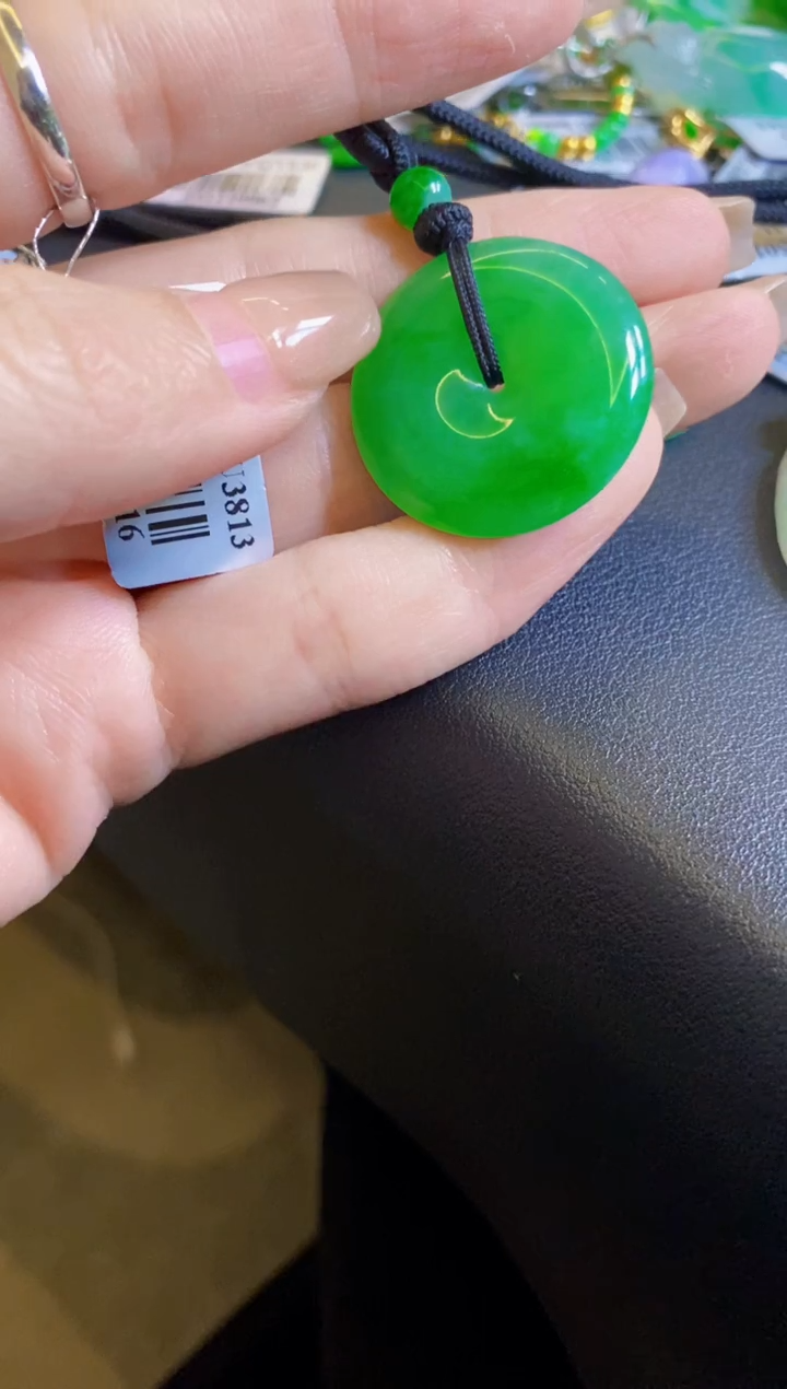 【闪购商品】定制翡翠18K金镶嵌吊坠