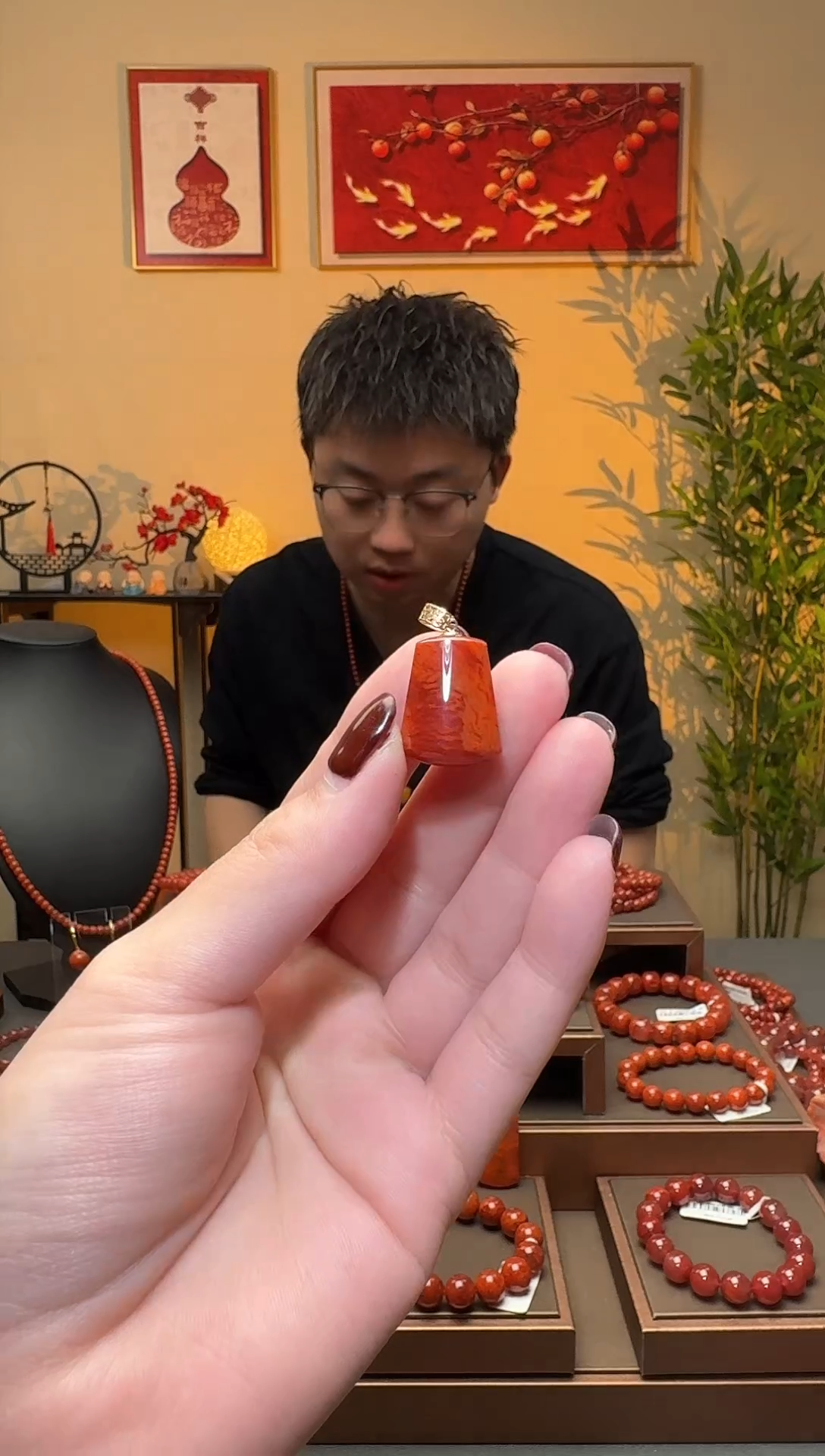 【闪购商品】南红玛瑙吊坠18K金镶嵌一个 多样性发货
