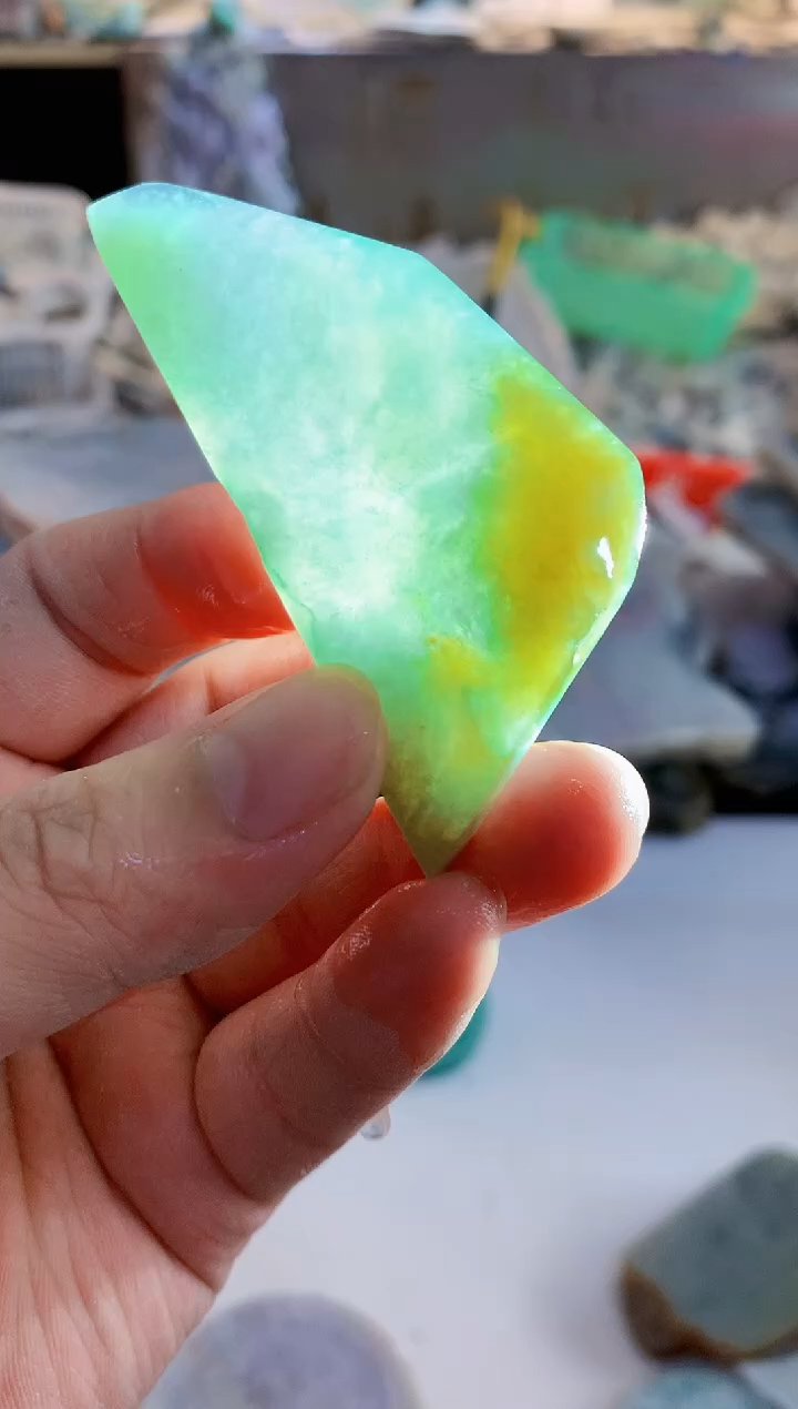 【闪购商品】翡翠未镶嵌颈饰0东0翡翠珠宝437