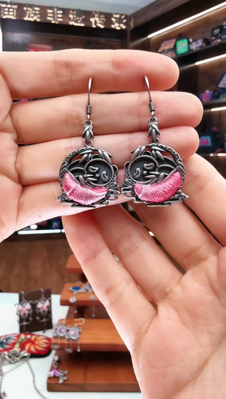 【闪购商品】织绣156蚩梦苗族古绣