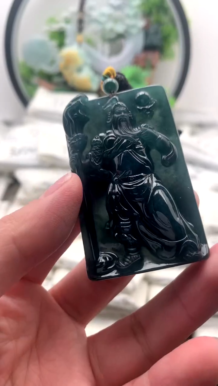 【闪购商品】翡翠颈饰未镶嵌关公