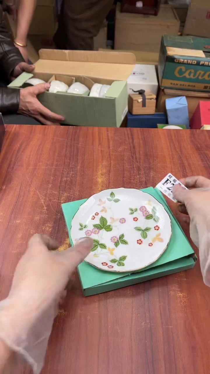 瓷片醉*盛日中古杂项甄选