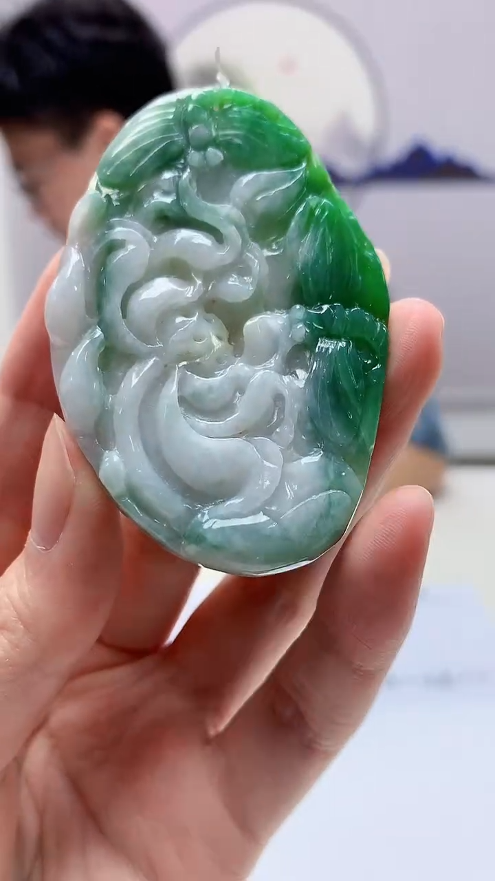 【闪购商品】定制翡翠未镶嵌4688zm-毛货挂件137