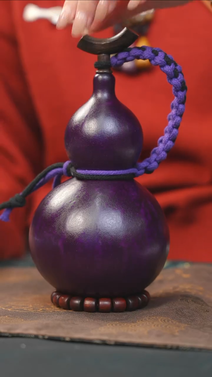 【闪购商品】 RQ196大漆酒葫芦不包手串及旋转底座