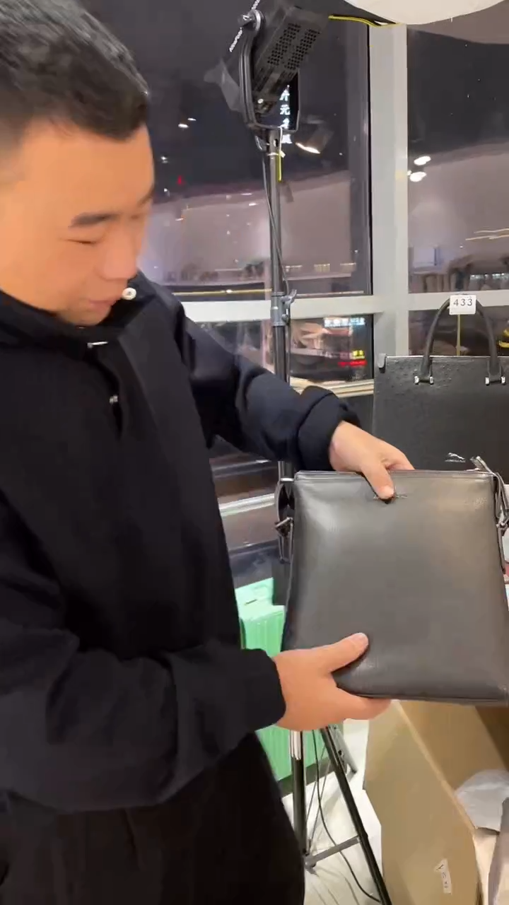 头层牛皮434品牌男包清货中（不要卡单，理性消费）